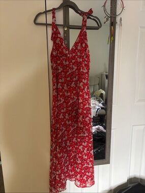 New Zara Red Floral V-Neck Maxi Dress with Tie Straps
